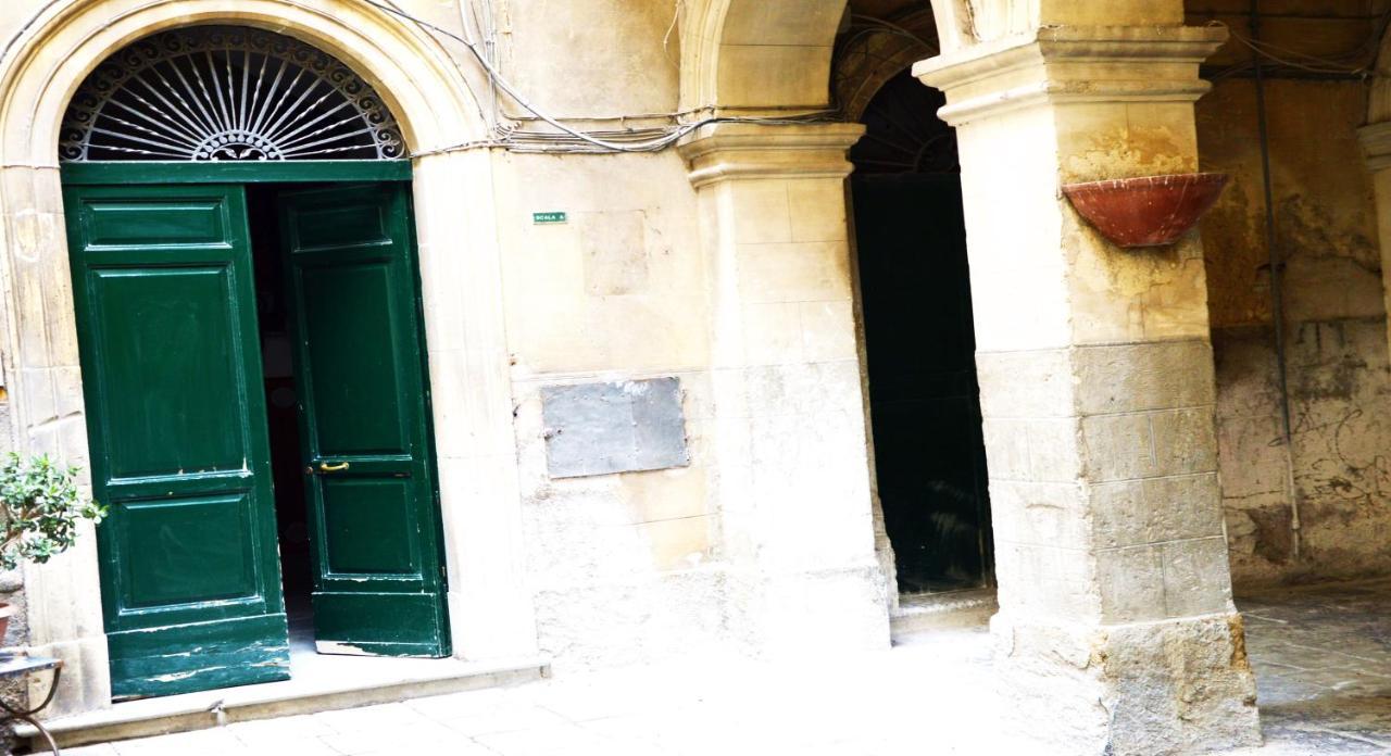 I Colori Della Sicilia Hotel กัลตาจีโรเน ภายนอก รูปภาพ